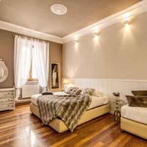 Spanish Steps Miracle Suite 