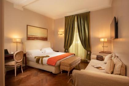 Hotel Mozart - image 13