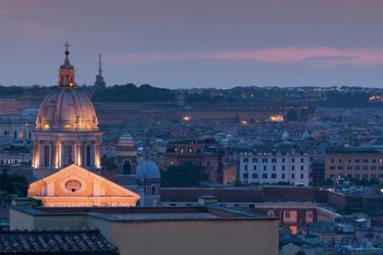 Rocco Forte Hotel De La Ville - image 11