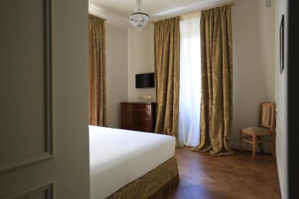 Hotel Locarno - image 11