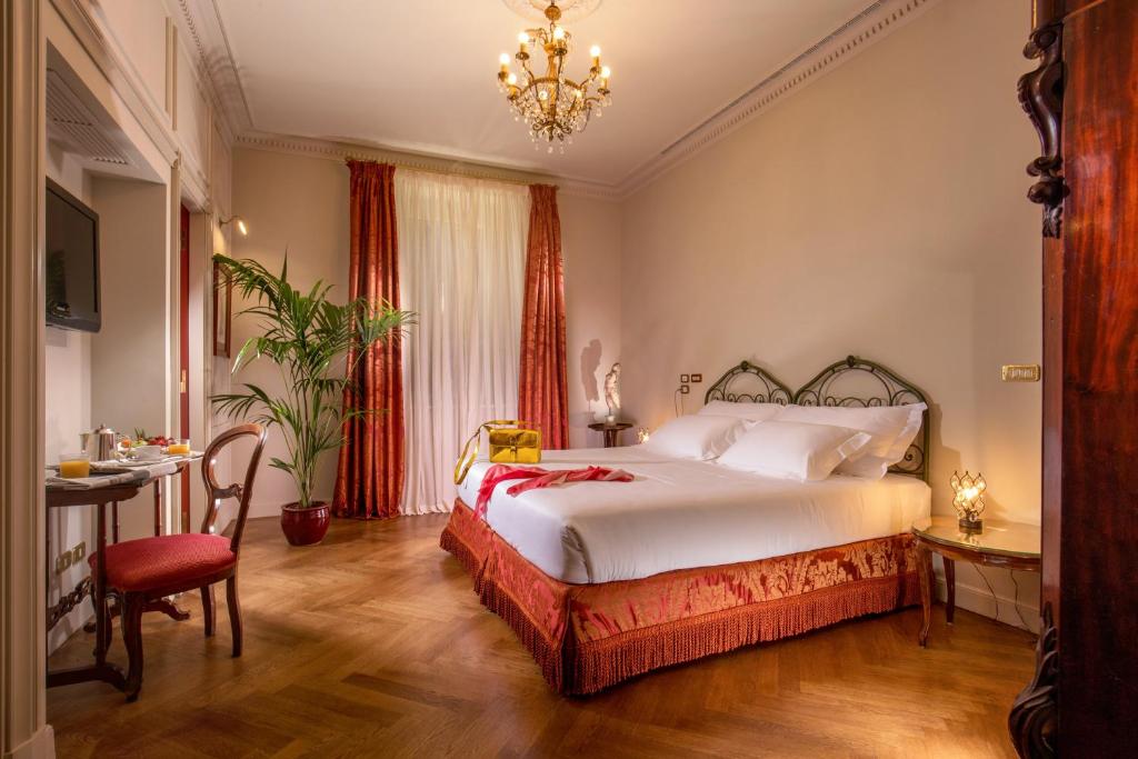 Hotel Locarno - image 5