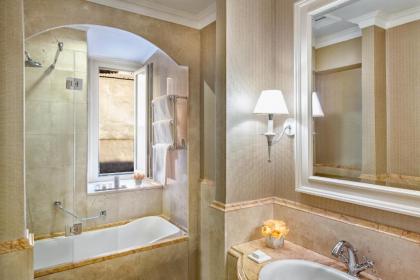 Rome Marriott Grand Hotel Flora - image 16