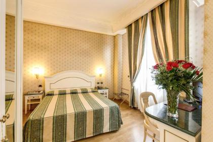 Hotel La Lumiere Di Piazza Di Spagna - image 20