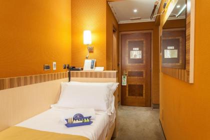 Hotel Manfredi Suite In Rome - image 20