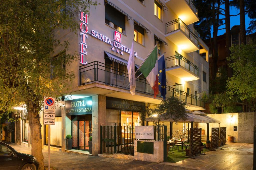 Hotel Santa Costanza - image 7