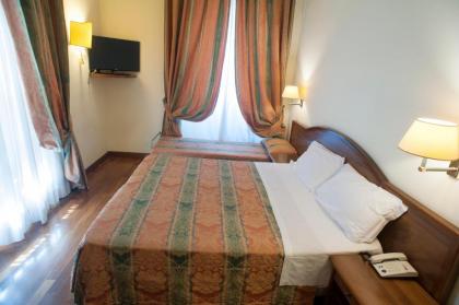 Hotel Medici - image 7