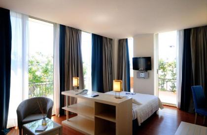 Best Western Globus Hotel - image 12