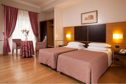 Hotel Piemonte - image 10