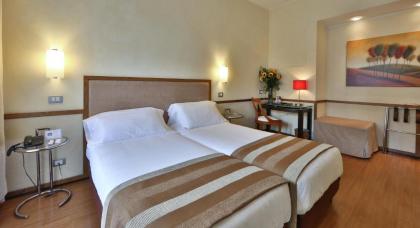 Best Western Hotel Piccadilly - image 2