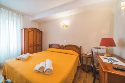 Hotel San Giusto - image 12