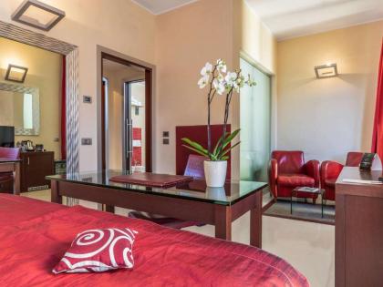 La Griffe Hotel Roma - image 12