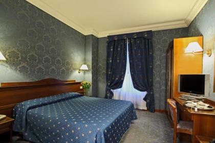 Hotel Montecarlo - image 2