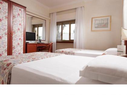 Eurogarden Hotel - image 11