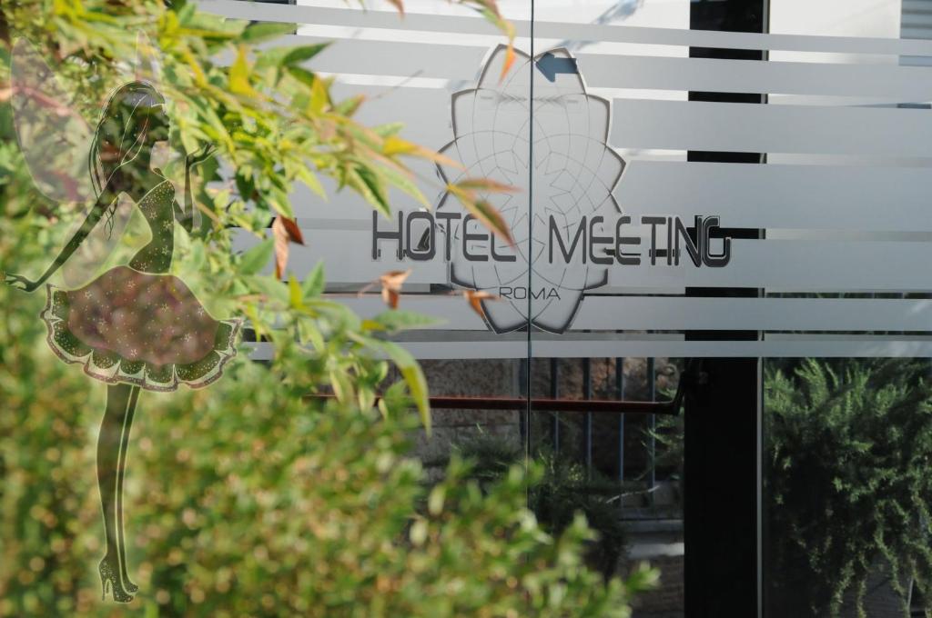 Hotel Meeting - main image