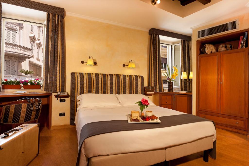 Hotel La Fenice - image 5