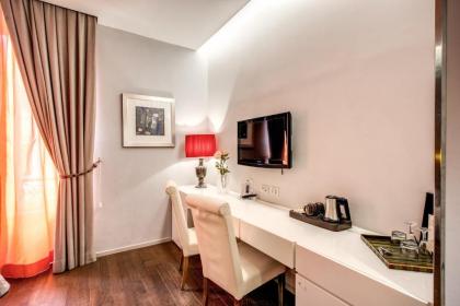 Roma Boutique Hotel - image 10