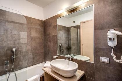 Roma Boutique Hotel - image 20