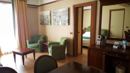 iH Hotels Roma Cicerone - image 7