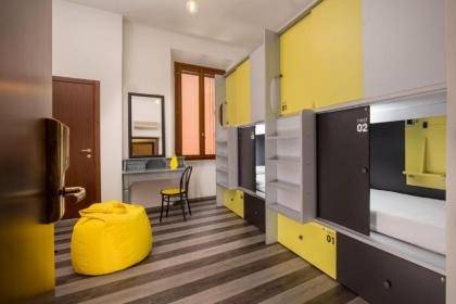 Free Hostels Roma - image 1