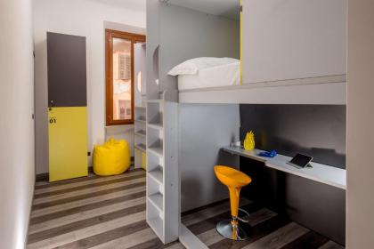 Free Hostels Roma - image 18