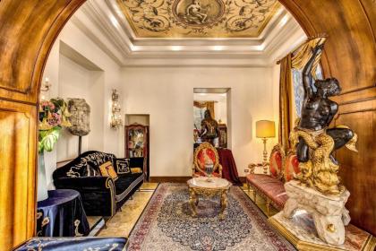 Hotel Romanico Palace - image 5