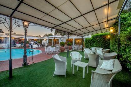 Hotel Piccolo Borgo - image 5