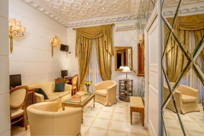 Suite Opera Rooms - image 9