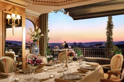 Hotel Splendide Royal - Small Luxury Hotels of the World - image 1