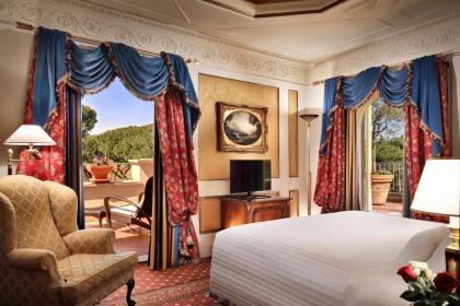 Hotel Splendide Royal - Small Luxury Hotels of the World - image 15