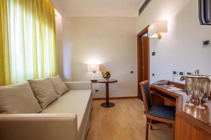 Hotel La Giocca Rome - image 17