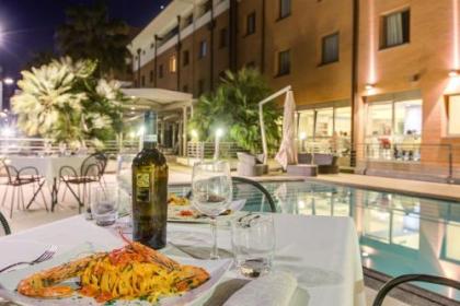 Ardeatina Park Hotel - image 15