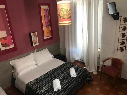 ROMA ROOM HOTEL - image 4