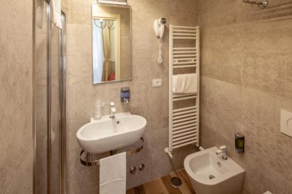 Hotel Flavia - image 15