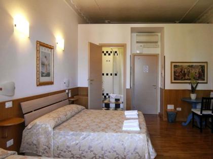 Sonnino Suite - image 16