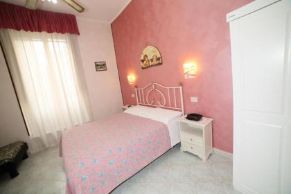 Hotel PRINCIPE AMEDEO - image 15