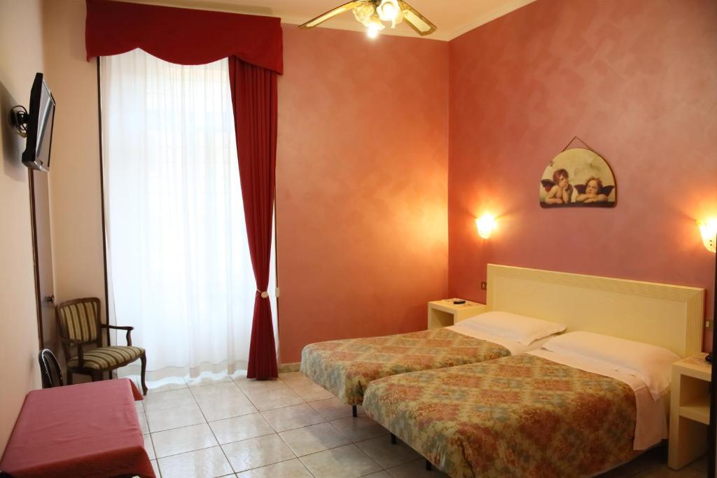 Hotel PRINCIPE AMEDEO - image 7