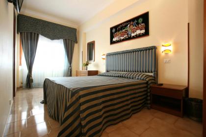 Tiburtina Guesthouse - image 12