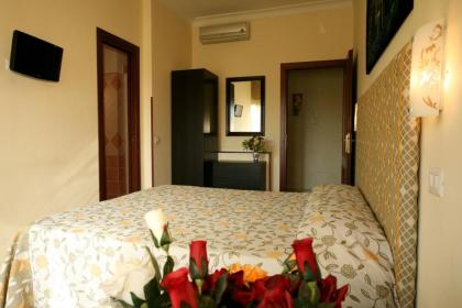 Tiburtina Guesthouse - image 7