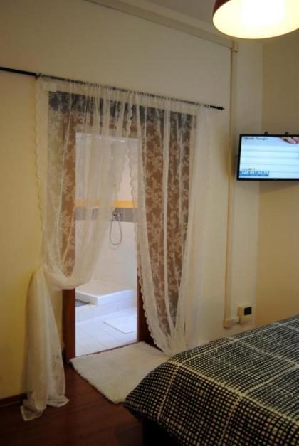 Papia Guest House - image 16