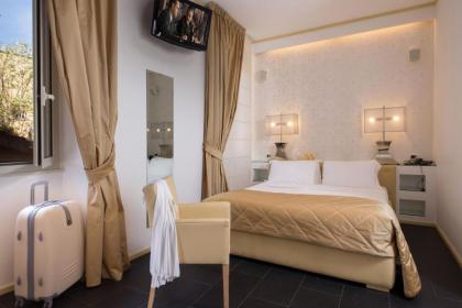 Roma Dreaming ApartHotel - image 14