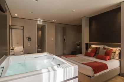 San Carlo Suite - image 16