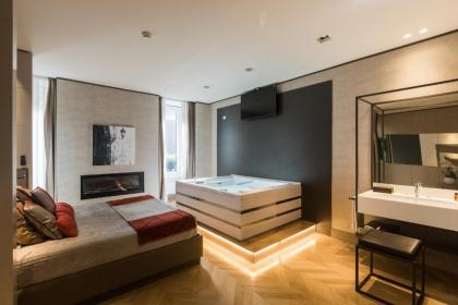 San Carlo Suite - image 18