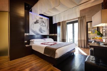 Dharma Luxury Hotel - image 1