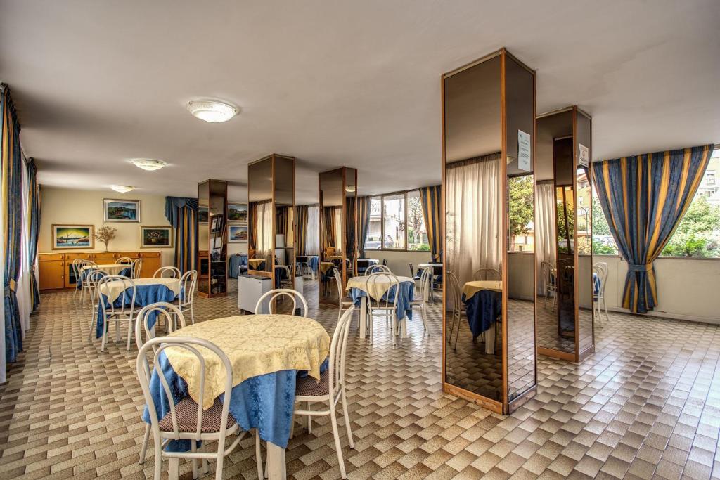 Hotel Santa Maura - image 4