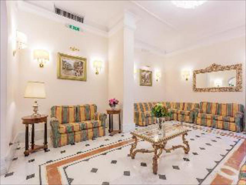 Raeli Hotel Lux - image 5