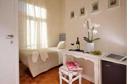 Residenza I Rioni Guesthouse - image 13