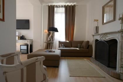 Guest House Iulia - image 4