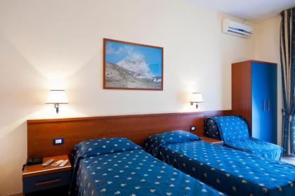 Hotel 4 Pini - image 16