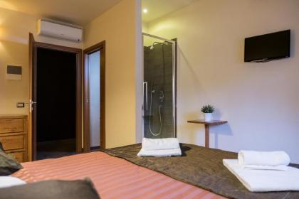 Aida Charming Rooms - image 7