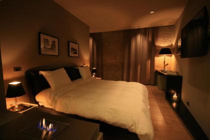 Campo Marzio Luxury Suites - image 20